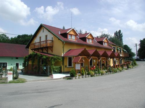 Foto - Accommodation in Česká Skalice - Penzion a autokemp WOLF